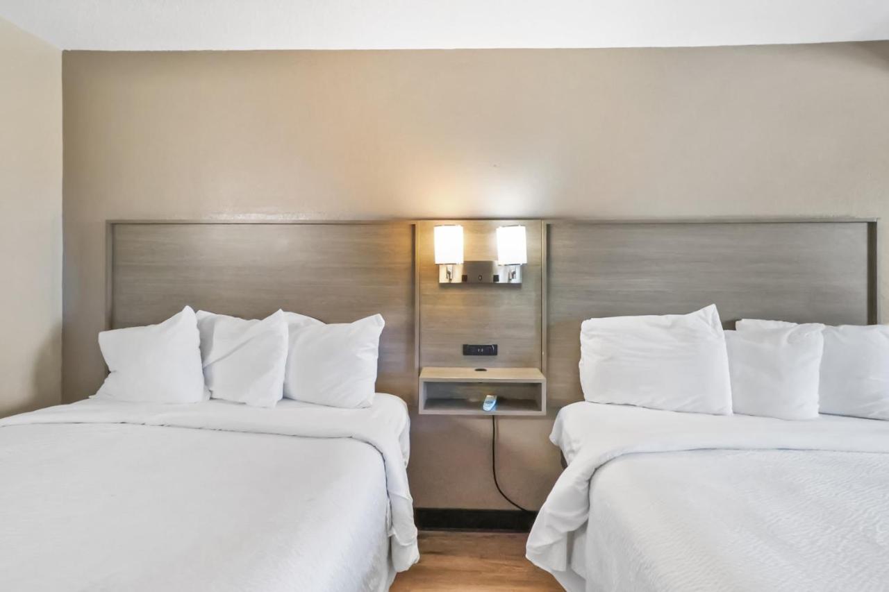 Red Roof Inn & Suites Fayetteville-Fort Bragg Luaran gambar