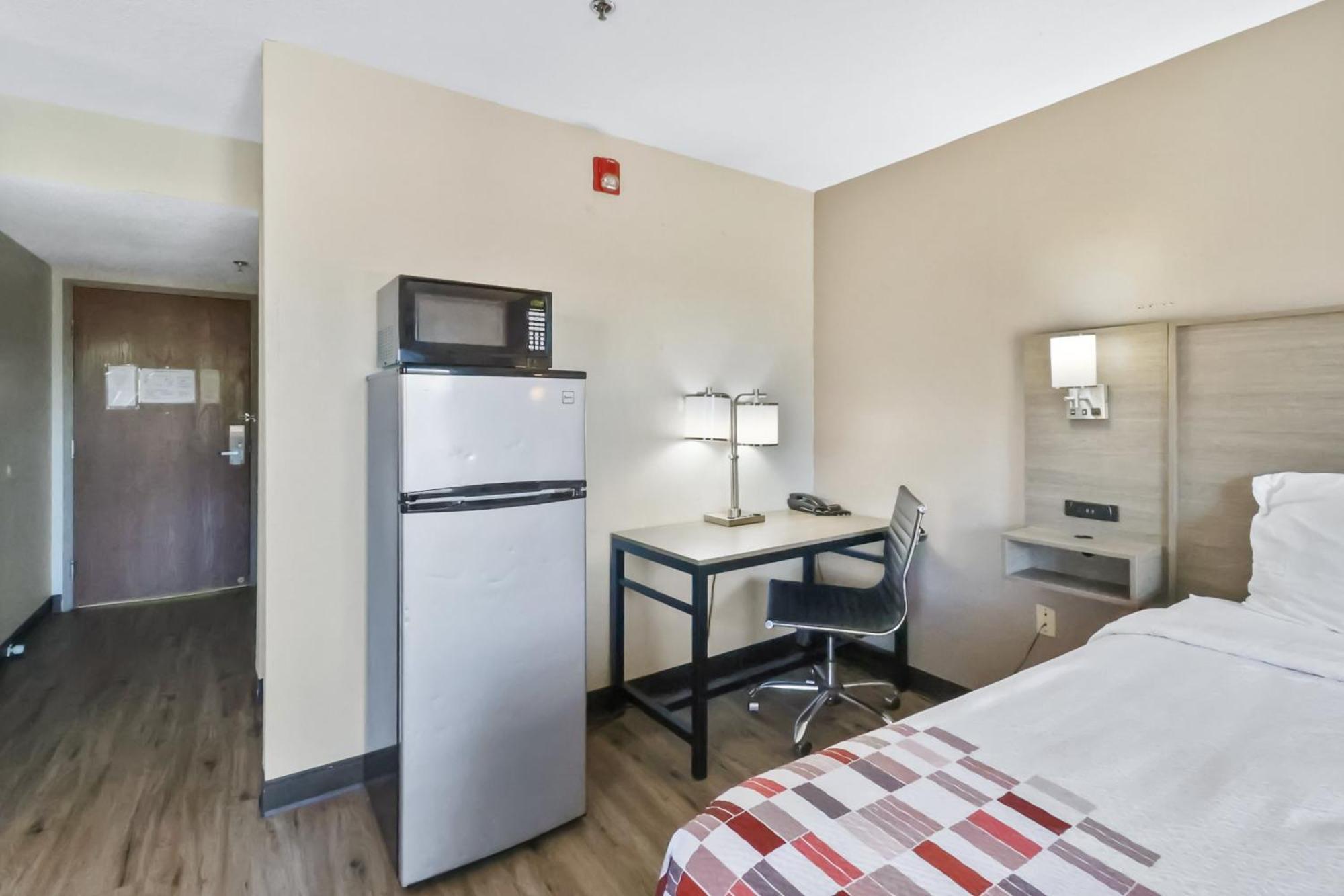 Red Roof Inn & Suites Fayetteville-Fort Bragg Luaran gambar