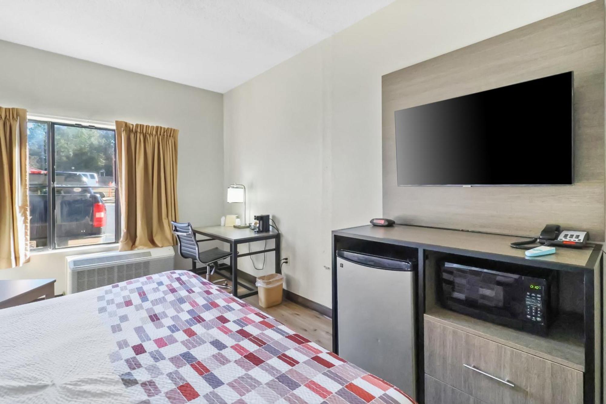 Red Roof Inn & Suites Fayetteville-Fort Bragg Luaran gambar