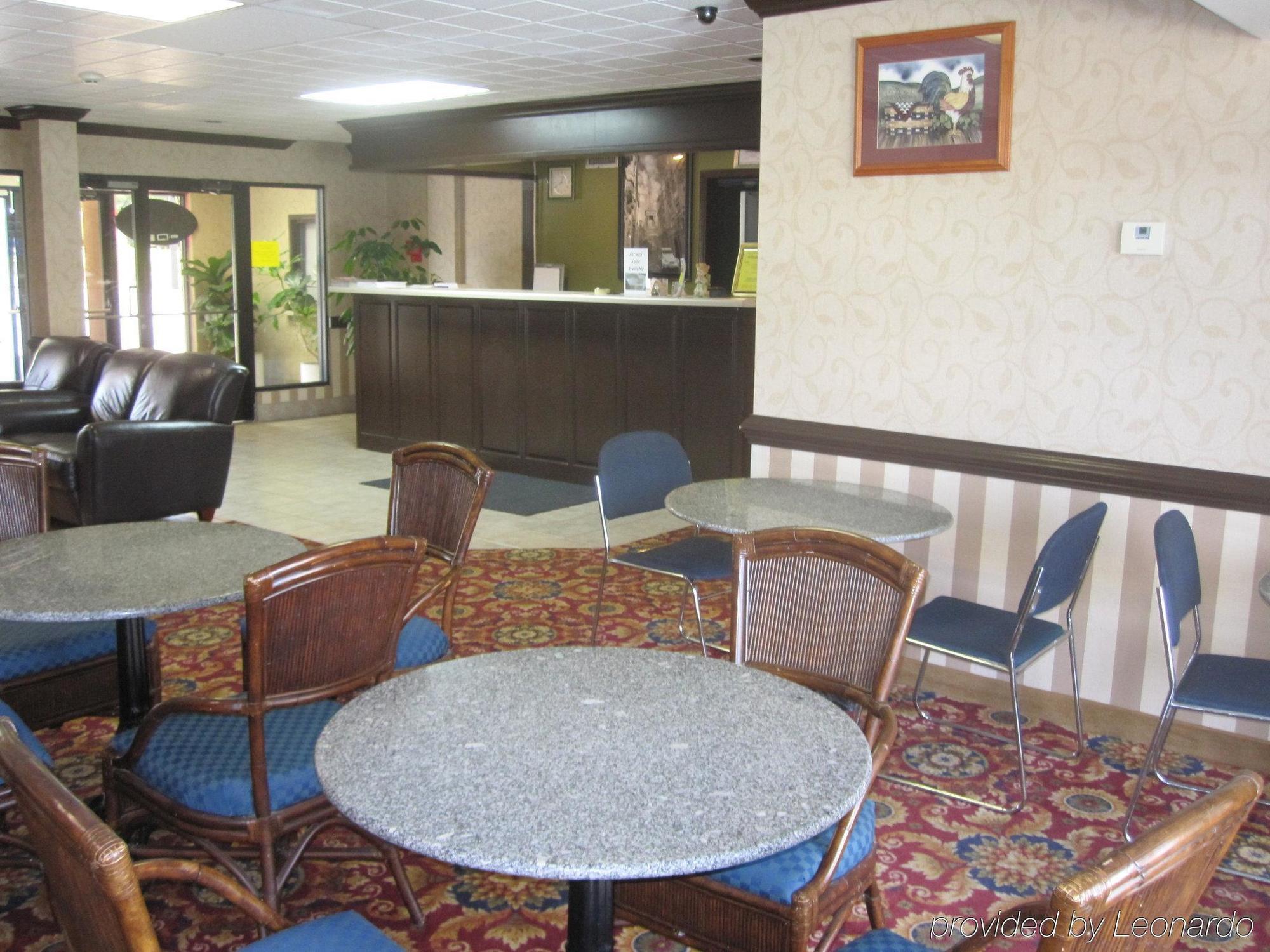 Red Roof Inn & Suites Fayetteville-Fort Bragg Luaran gambar