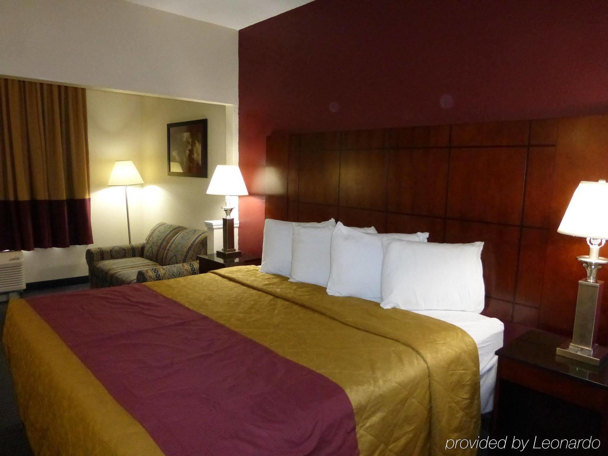 Red Roof Inn & Suites Fayetteville-Fort Bragg Luaran gambar