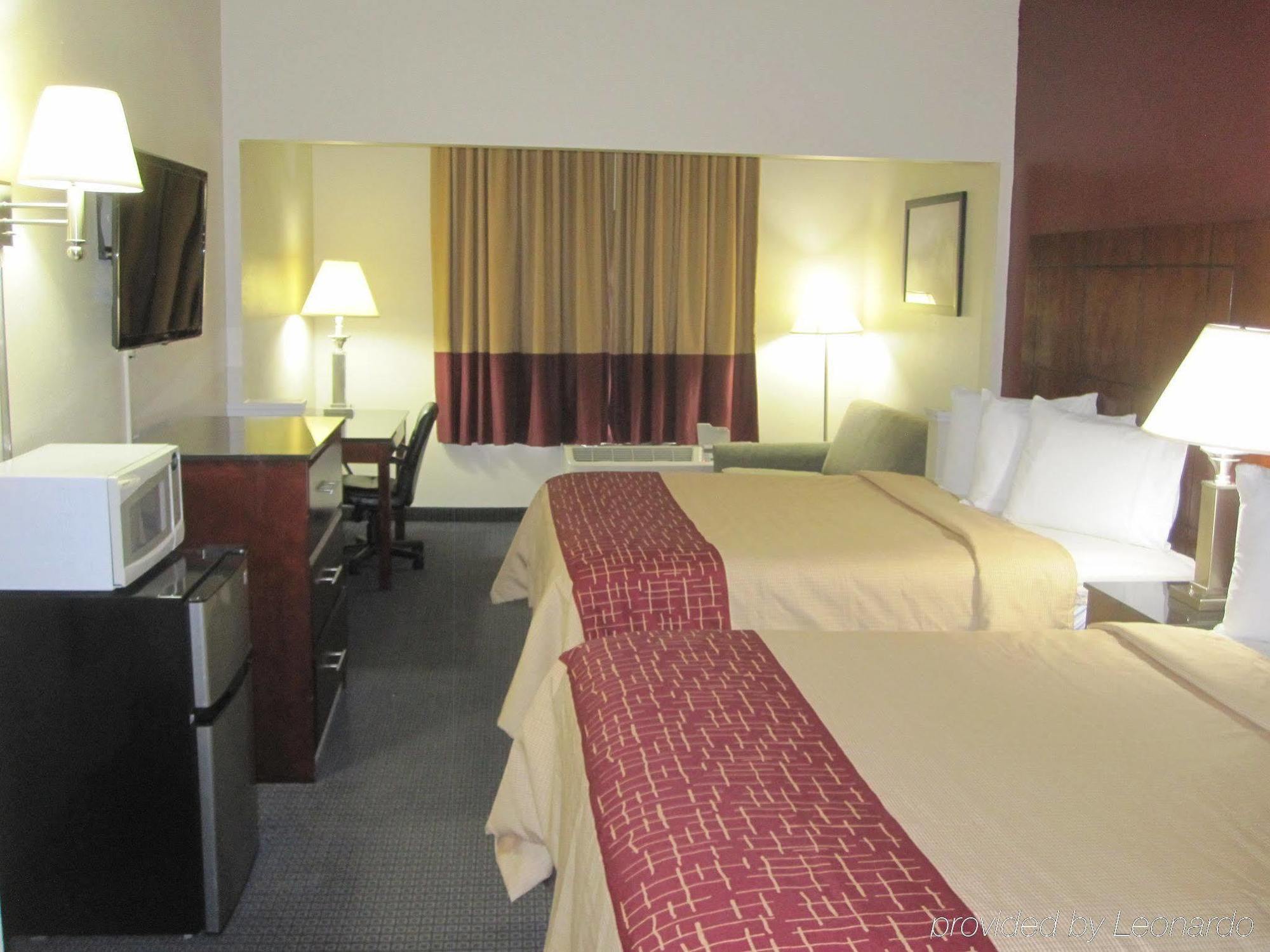 Red Roof Inn & Suites Fayetteville-Fort Bragg Luaran gambar