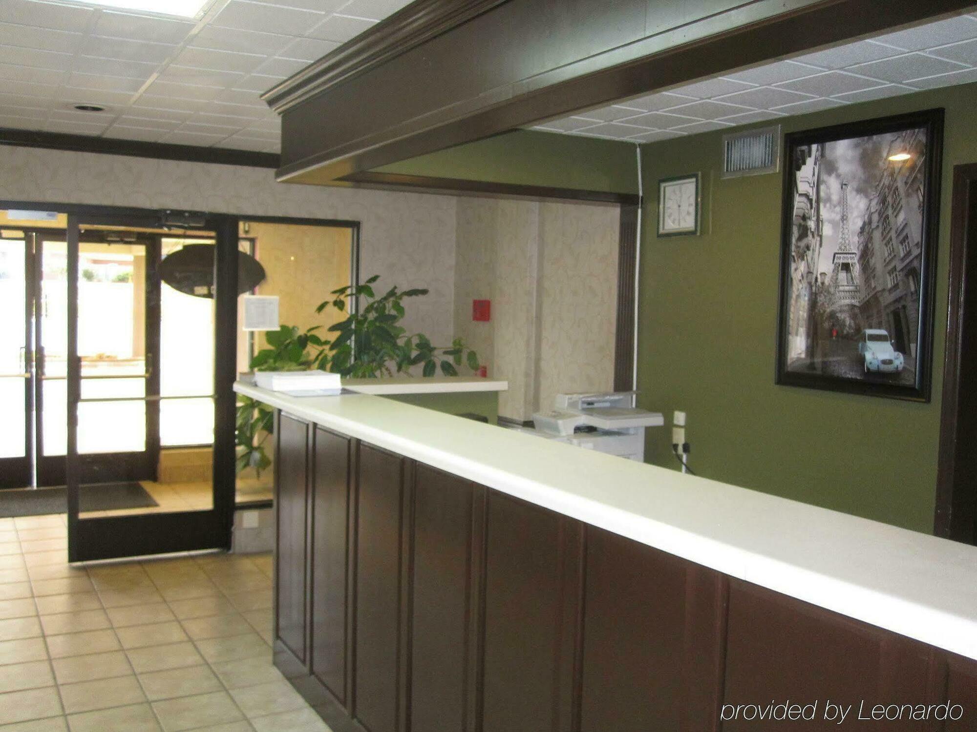 Red Roof Inn & Suites Fayetteville-Fort Bragg Luaran gambar