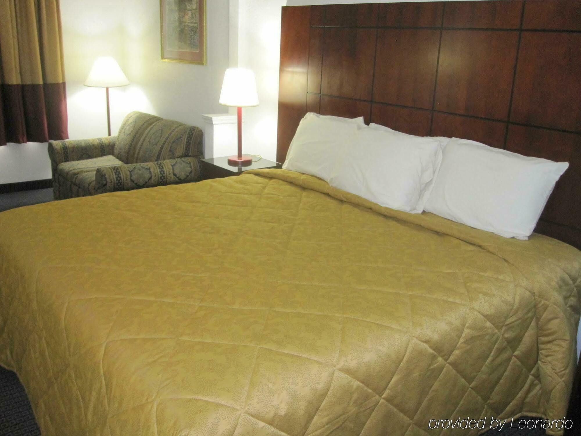 Red Roof Inn & Suites Fayetteville-Fort Bragg Luaran gambar